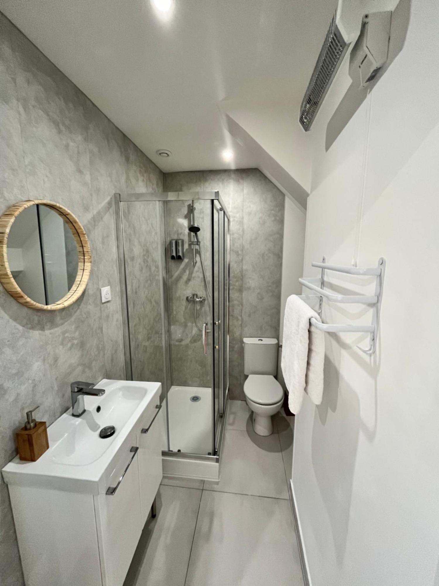 Les Appartements D'Ostende Calais Exterior foto
