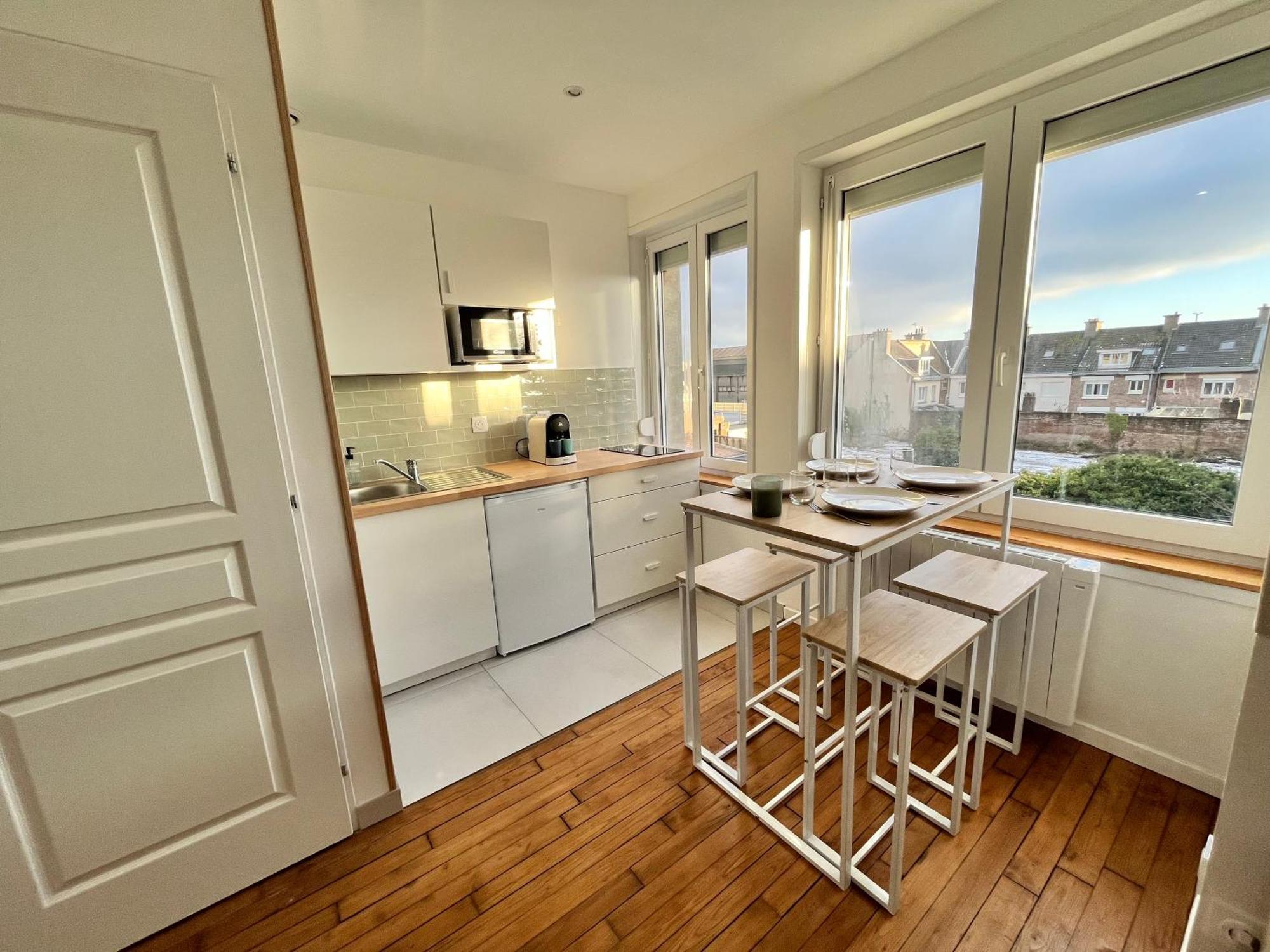 Les Appartements D'Ostende Calais Exterior foto